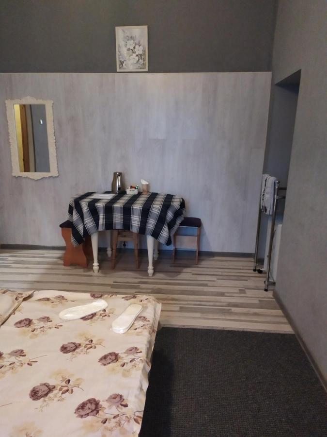 Mini Hotel Na Gasheka Kiev Ngoại thất bức ảnh