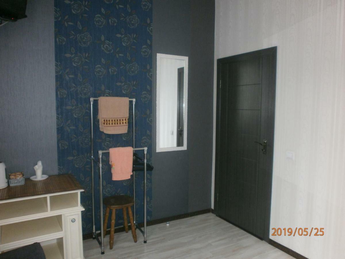 Mini Hotel Na Gasheka Kiev Ngoại thất bức ảnh
